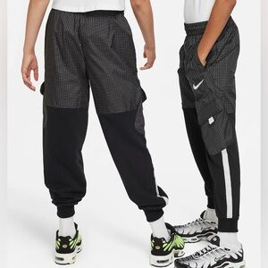 Nike Kids Black get outside Jogger Pants
